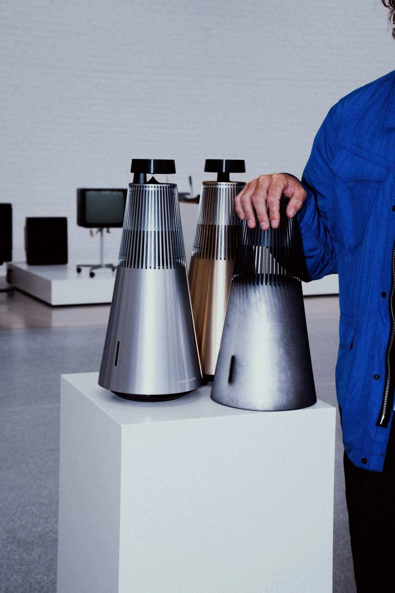 Bang & Olufsen speaker designed for the Spaceshop